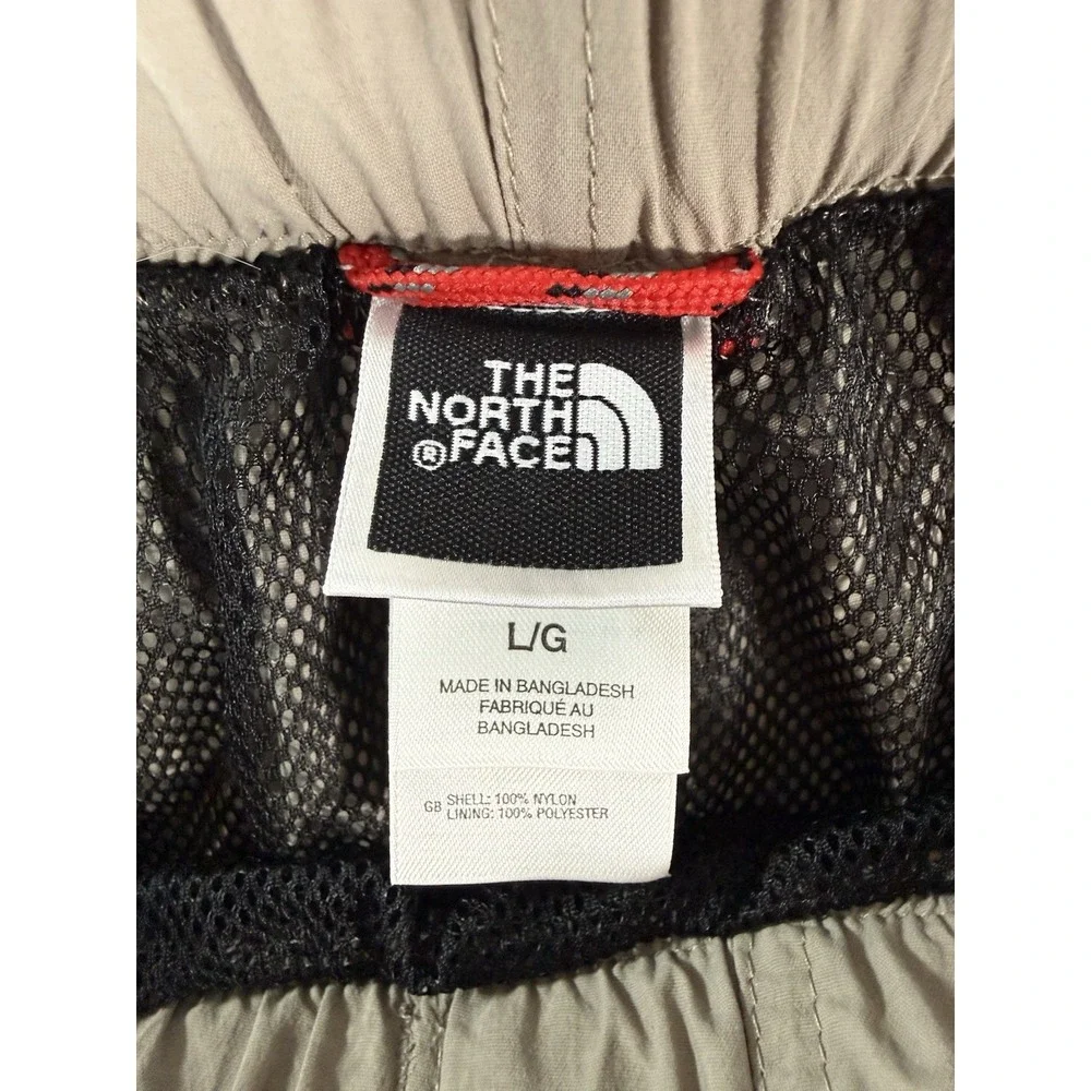 The North Face Shorts Mens Large Beige Belted Hiking Trail Outdoor